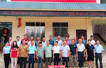 田東縣中醫(yī)醫(yī)院到掛點村印茶鎮(zhèn)那板村慰問退伍軍人