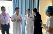 廣西中醫(yī)血透質控中心督察組深入我院血液凈化室開展血透現(xiàn)場督導檢查工作