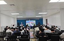 田東縣中醫(yī)醫(yī)院開展2025年度第一批醫(yī)、藥、技實(shí)習(xí)生崗前培訓(xùn)